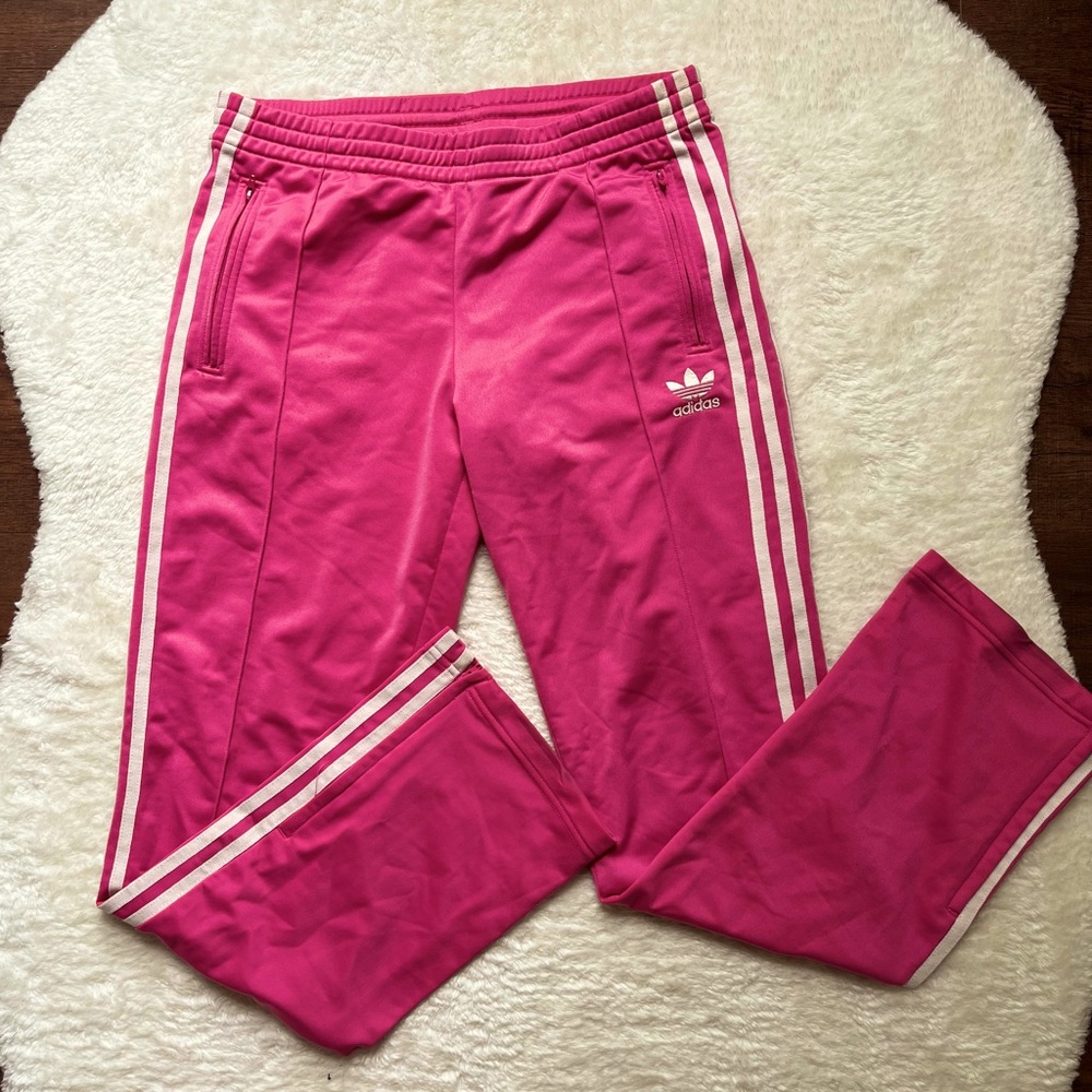 Adidas pink S size sweatpants